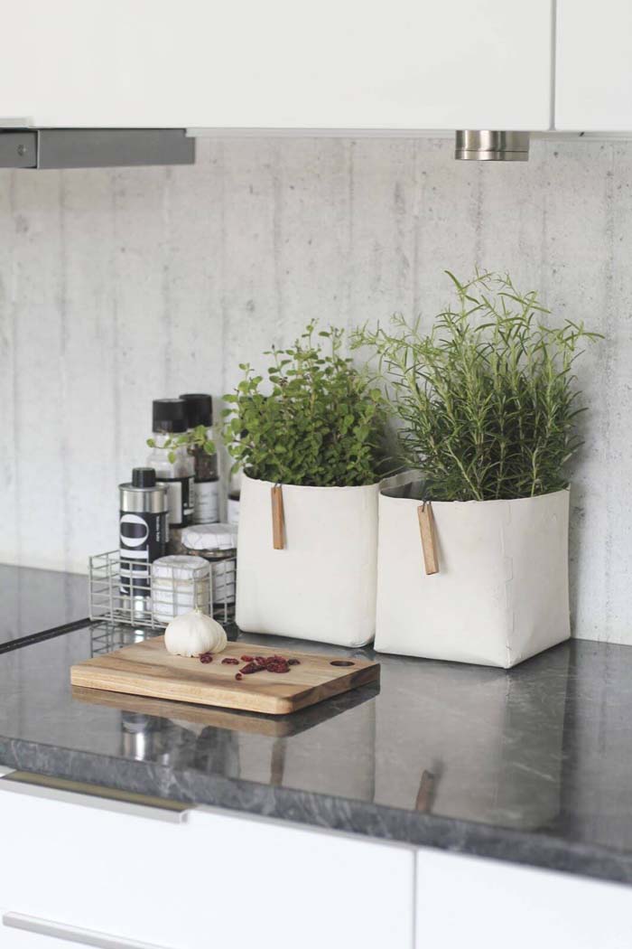 Wire Basket for Oils and Herb Plants #kitchen #countertop #organization #decorhomeideas