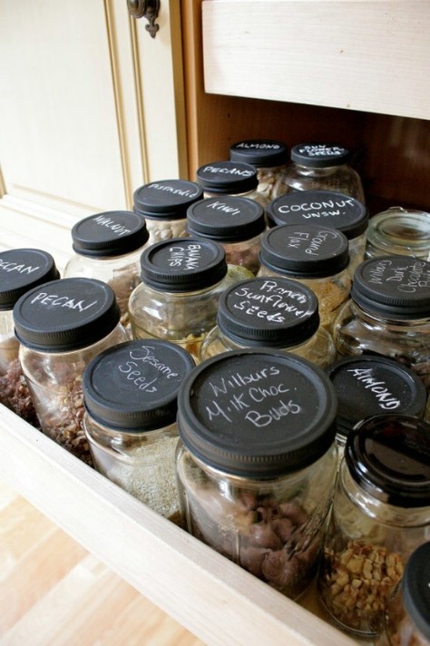 Label Ingredients With Chalkboard Paint #organization #storage #home #decorhomeideas