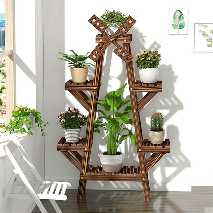 A Modern Ladder #ladderplanter #decorhomeideas