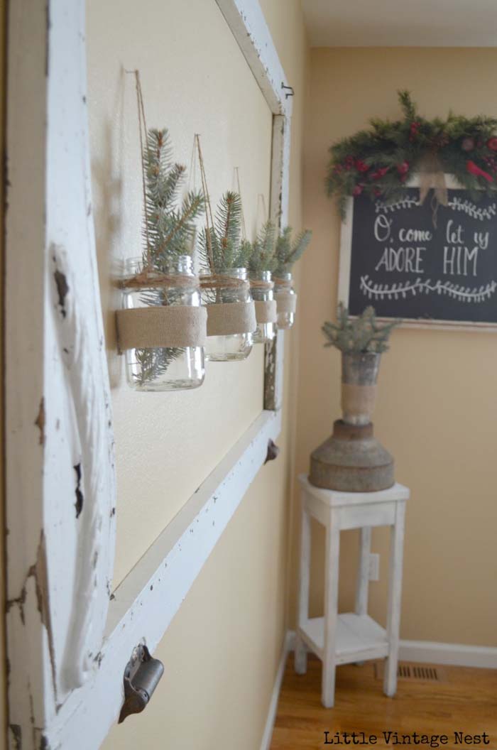 Add in some Antiquities #Christmas #walldecor #diy #decorhomeideas