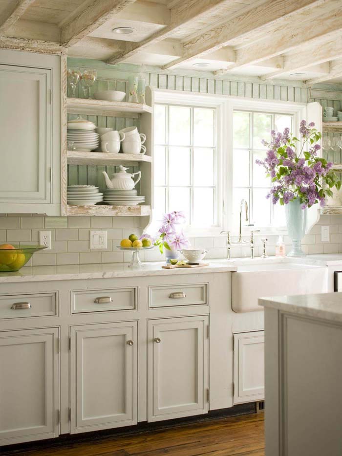 Beautiful Mint and White French Kitchen #frenchcountry #decor #decorhomeideas