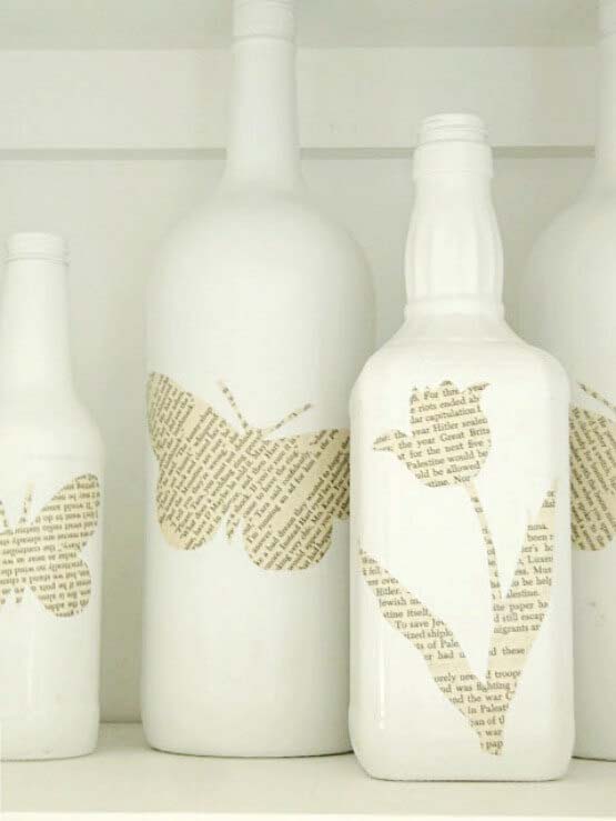 Book Page Bottles #winebottle #crafts #repurpose #decorhomeideas