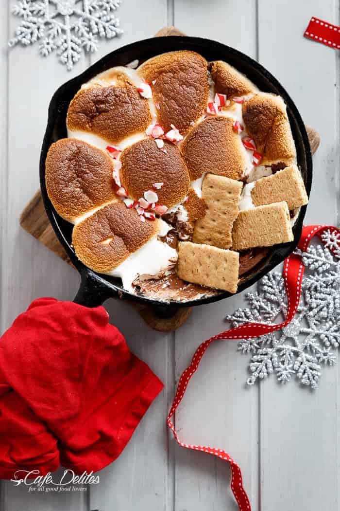 Candy Cane Christmas S’mores Dip #Christmas #dips #decorhomeideas