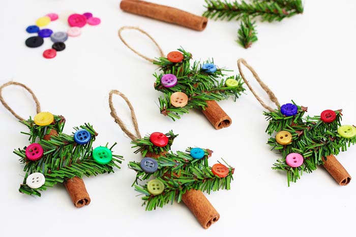 Cinnamon Stick Christmas Trees #Christmas #ornaments #kids #diy #decorhomeideas