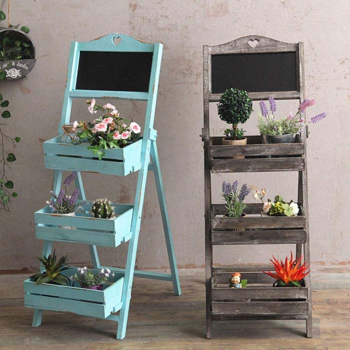 Country Style Ladder Shelf Planter #ladderplanter #decorhomeideas