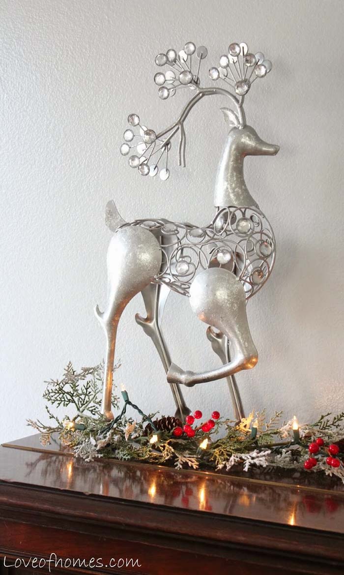 Delicate Silver Stag Figurine #Christmas #silver #decorations #decorhomeideas