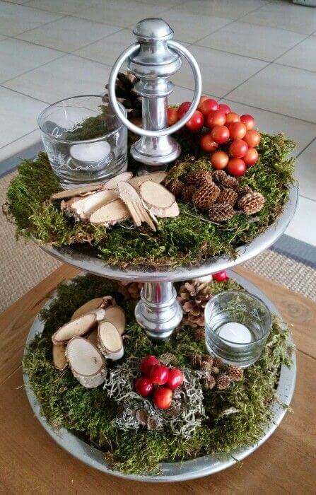 Earthy Votive Display With Berries And Pinecones #Christmas #cakestand #decorhomeideas