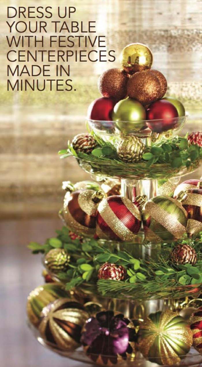 Five-Tier Ornament Centerpiece With Boxwood Greenery #Christmas #cakestand #decorhomeideas