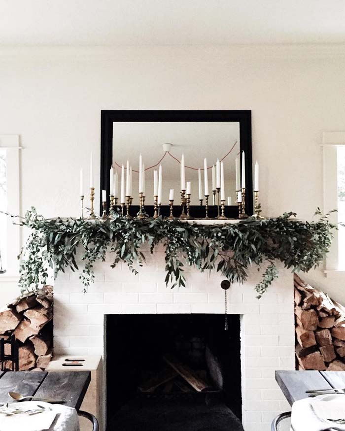 Fresh Garland Decor #Christmas #minimalist #decor #decorhomeideas