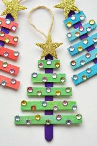 45 Easy Dollar Store DIY Christmas Ornaments You Can Do With Your Kids