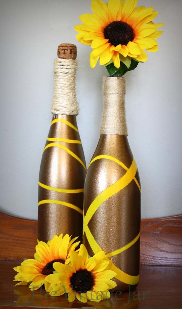 Painted Wine Bottles #winebottle #crafts #repurpose #decorhomeideas