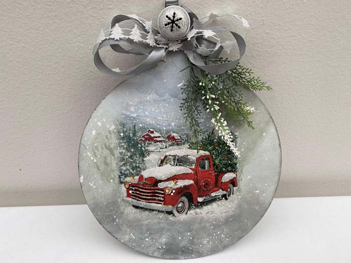 Red Truck Ornament #Christmas #ornaments #rustic #decorhomeideas