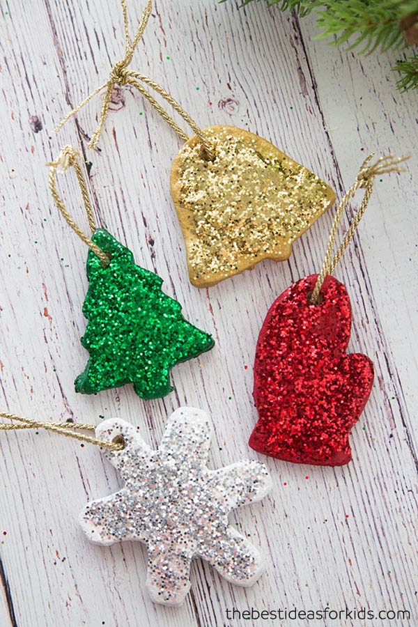 Salt Dough Christmas Ornaments #Christmas #ornaments #kids #diy #decorhomeideas