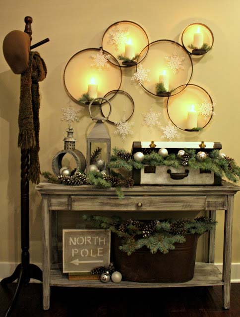 Wall Christmas Vignette #Christmas #walldecor #diy #decorhomeideas