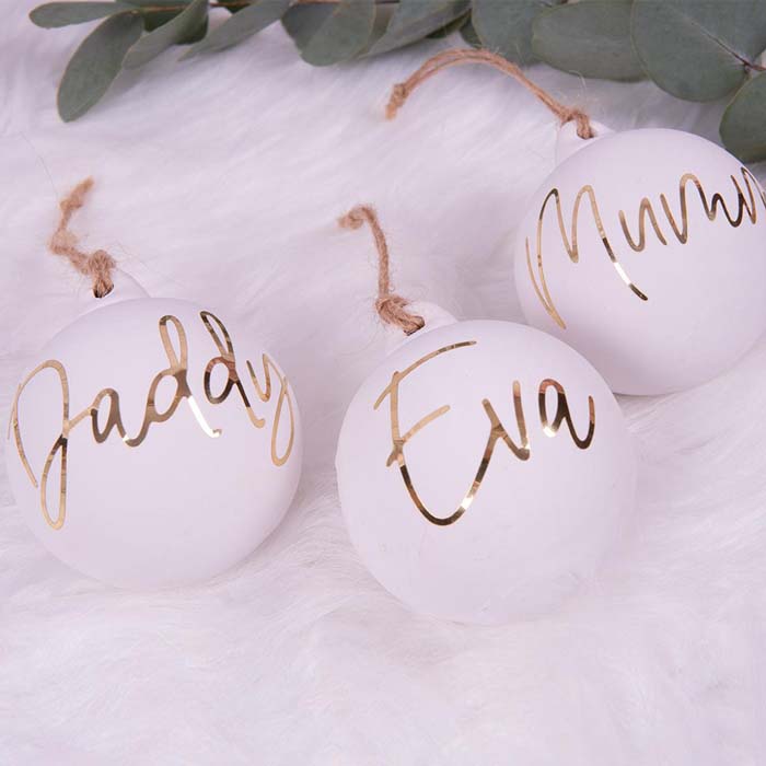 White Ceramic Baubles #Christmas #ornaments #rustic #decorhomeideas