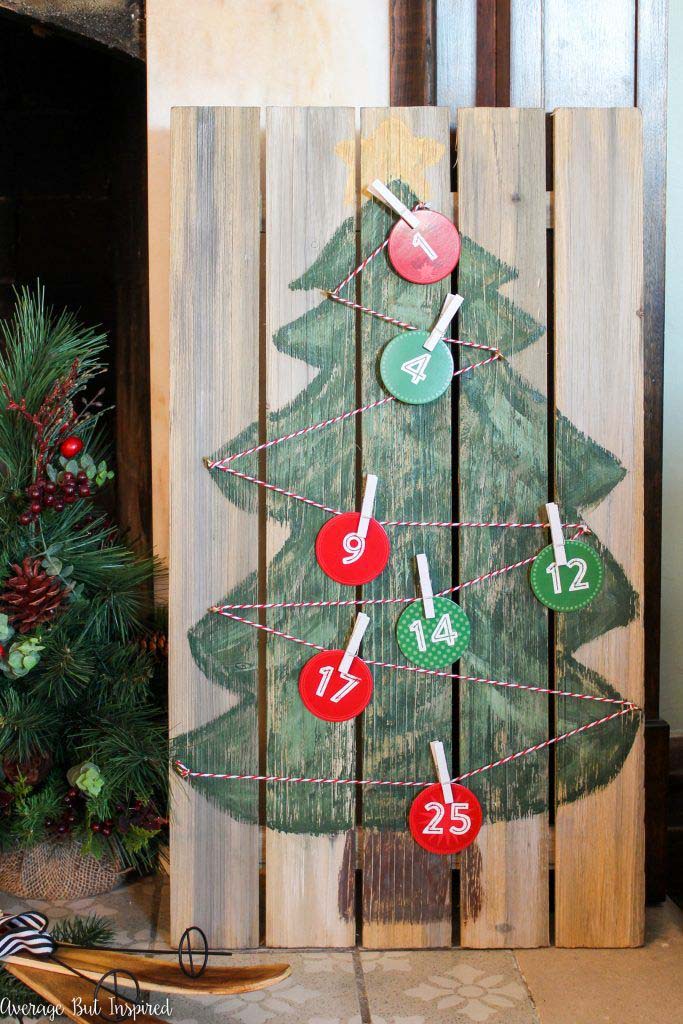 Advent Calendar #Christmas #Christmastree #pallet #decorhomeideas