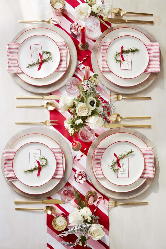 Assemble a Peppermint-Inspired Table #Christmas #stylish #decorhomeideas