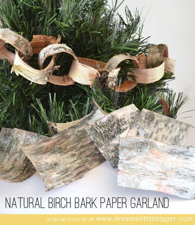 Birch Bark Beauty #Christmas #DIY #garland #decorhomeideas