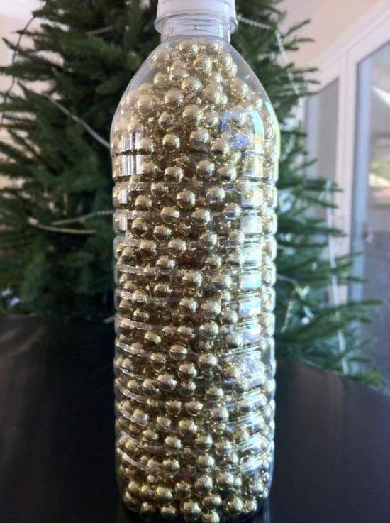 Bottled Bead Garland Container #Christmas #storage #organization #decorhomeideas