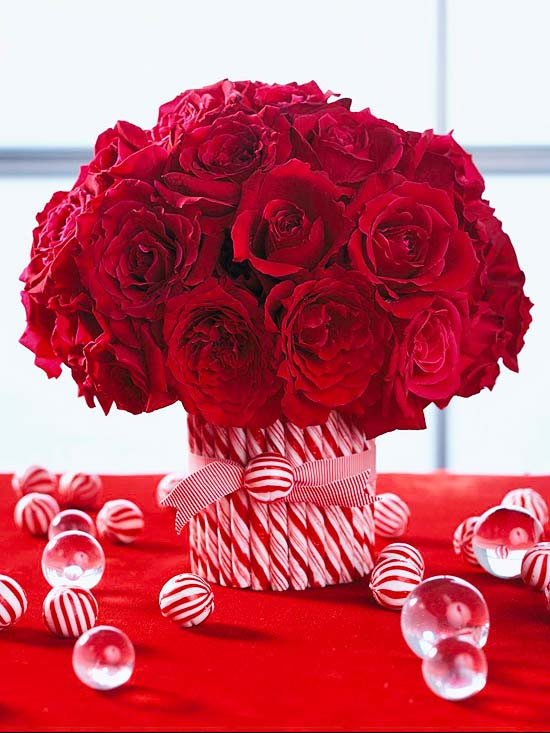 Candy Cane Floral Centerpiece #Christmas #cheap #elegant #decorhomeideas