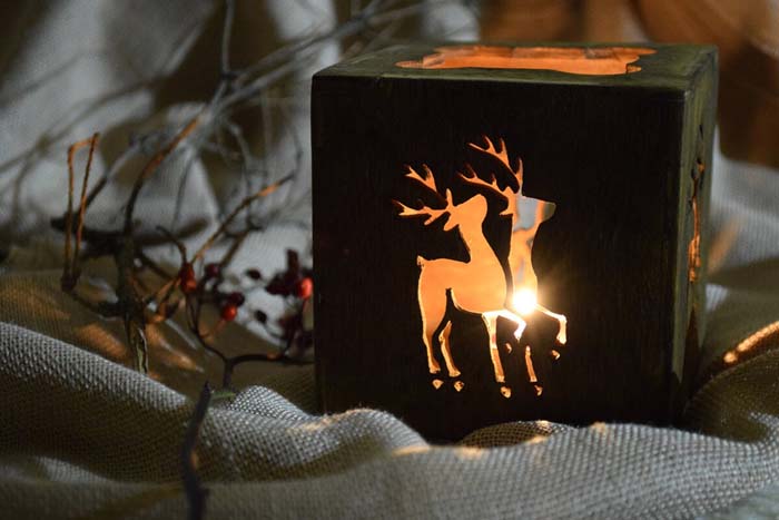 Creative and Unique Reindeer Candle Holder #Christmas #reindeer #decorhomeideas