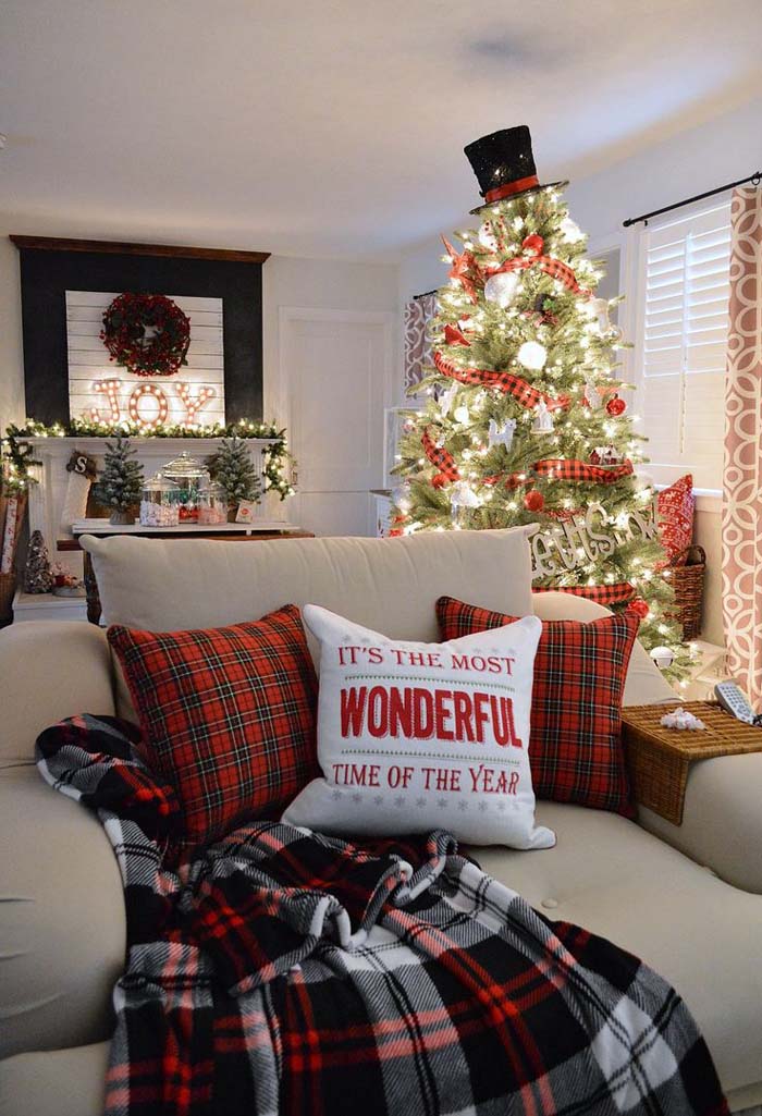 Flannel Fun for the Holidays #Christmas #indoordecorations #decorhomeideas