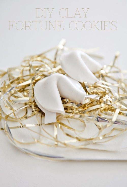 Fortune Cookie DIY #NewYear #decorations #decorhomeideas