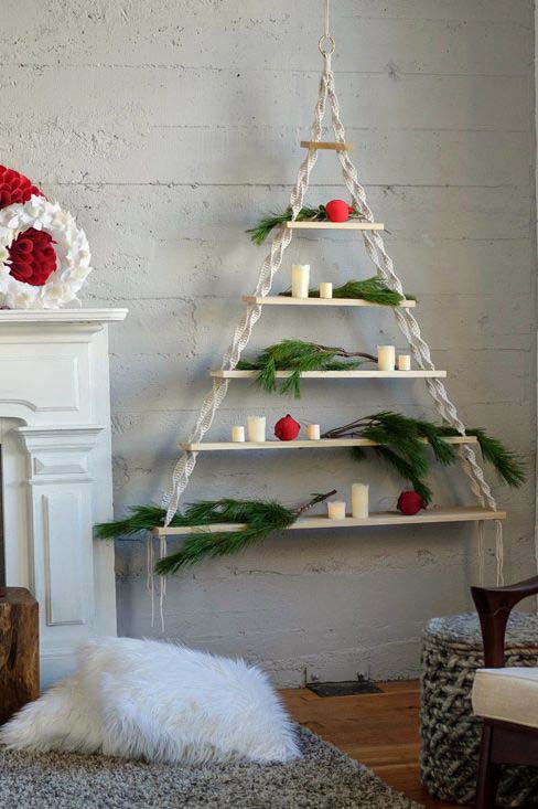 Macramé Tree #Christmas #Christmastree #nontraditional #decorhomeideas