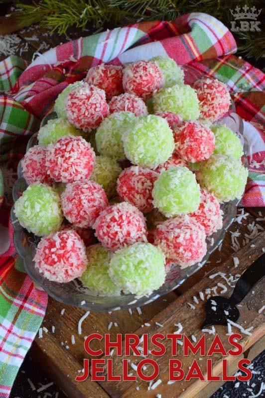 Mom’s Christmas Jello Balls #Christmas #treats #decorhomeideas