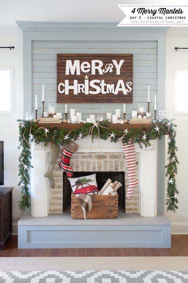 Ocean Elements for Your Seaside Christmas #Christmas #mantel #decorhomeideas