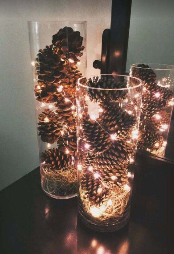 Pinecones & Fairy Lights Centerpiece #Christmas #cheap #elegant #decorhomeideas