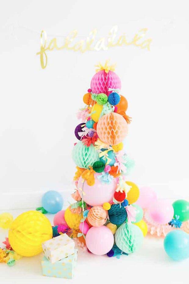 Pom Poms #Christmas #Christmastree #nontraditional #decorhomeideas