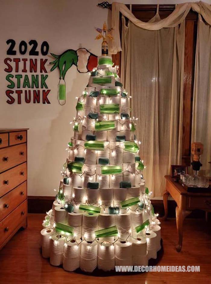 Toliet Paper Christmas Tree