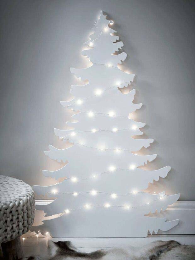 White Cut-Out #Christmas #Christmastree #nontraditional #decorhomeideas