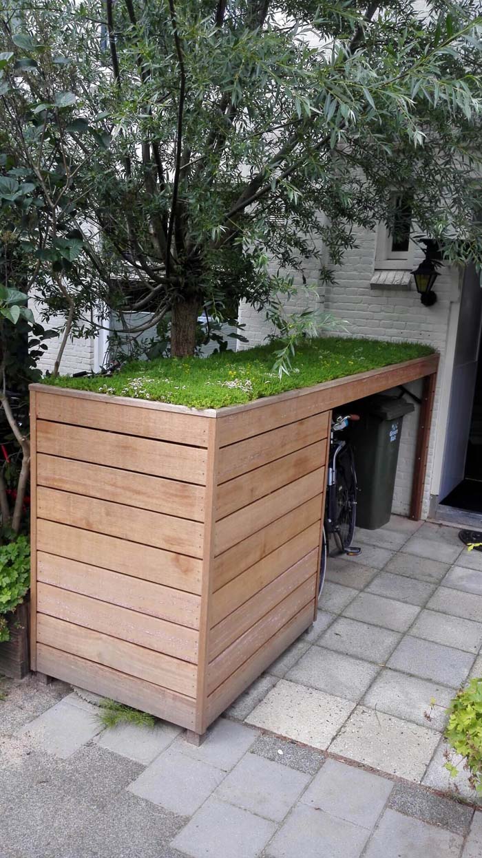 A Raised Planter with Hidden Storage #shed #garden #decorhomeideas