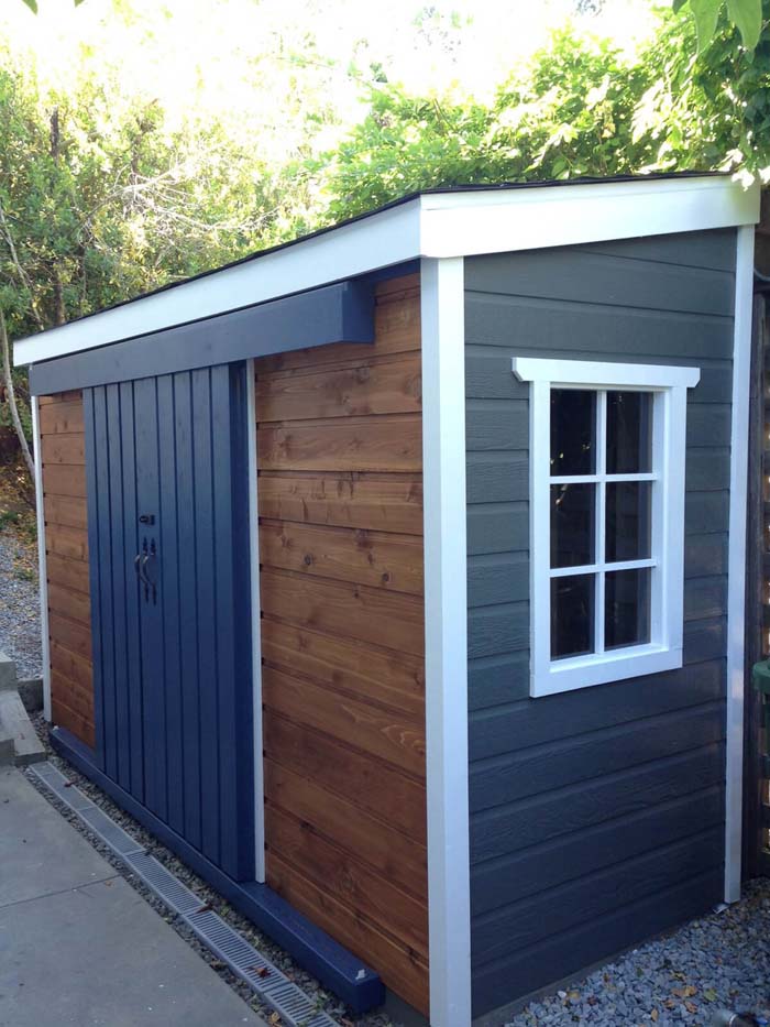 A Small Black and Tan Storage Unit #shed #garden #decorhomeideas