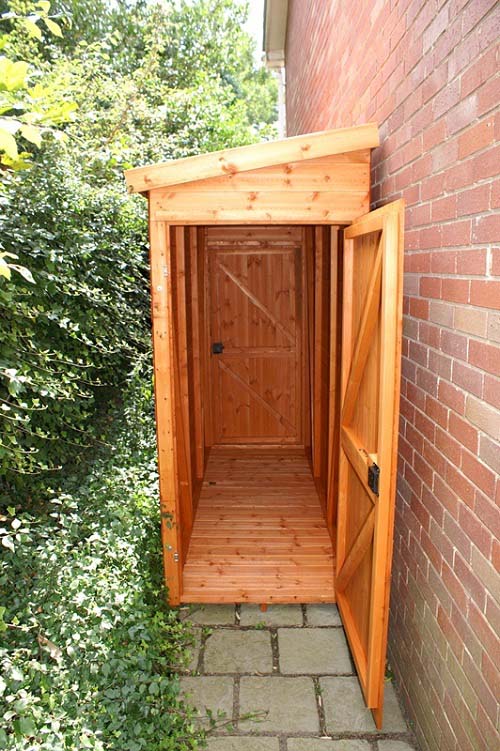 A Small Wooden Cabinet for Garden Essentials #shed #garden #decorhomeideas