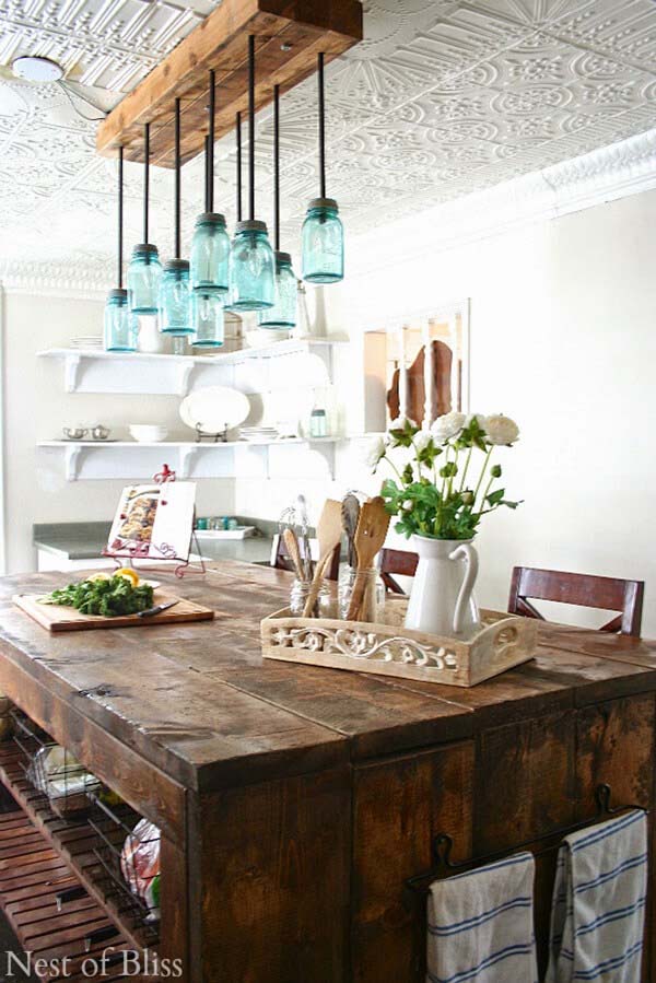 A Unique Spin on the Rustic Look #farmhouse #diningroom #decorhomeideas