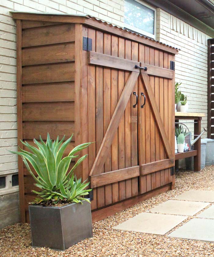 A Wooden Small Storage Shed Ideas #shed #garden #decorhomeideas