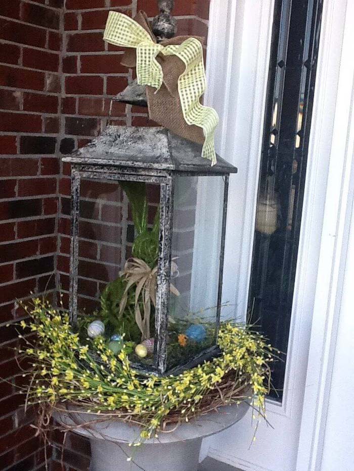 Antique Lantern Easter Bunny Porch Decoration #spring #frontporch #decor #decorhomeideas