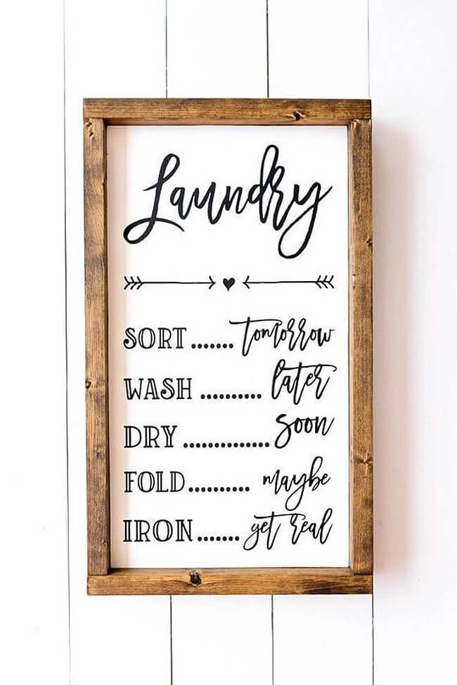 Cheeky Sign for Your Farmhouse Laundry Room #masonjarlights #masonjar #decorhomeideas