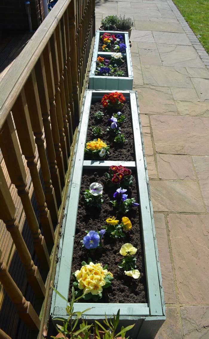 Classic Beauty With Traditional Flower Boxes #spring #planter #decorhomeideas