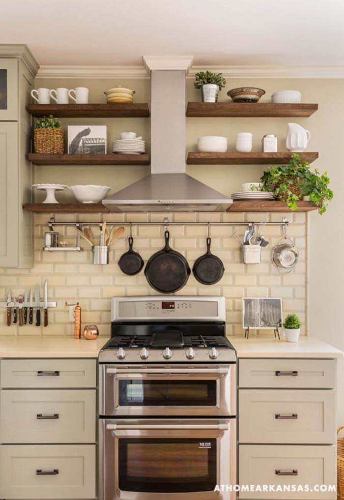 Devil Is in the Details Cottage Kitchen #cottage #kitchen #decorhomeideas