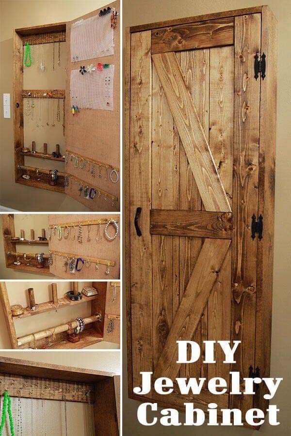DIY Barn Door Jewelry Cabinet #rustic #storage #organization #decorhomeideas