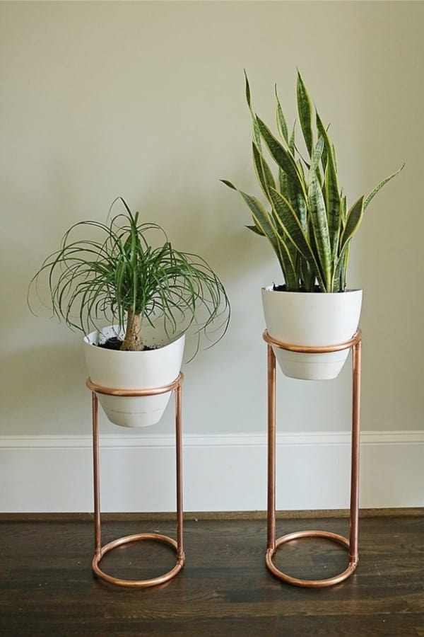 DIY Copper Round Plant Stand #diy #plantstand #decorhomeideas