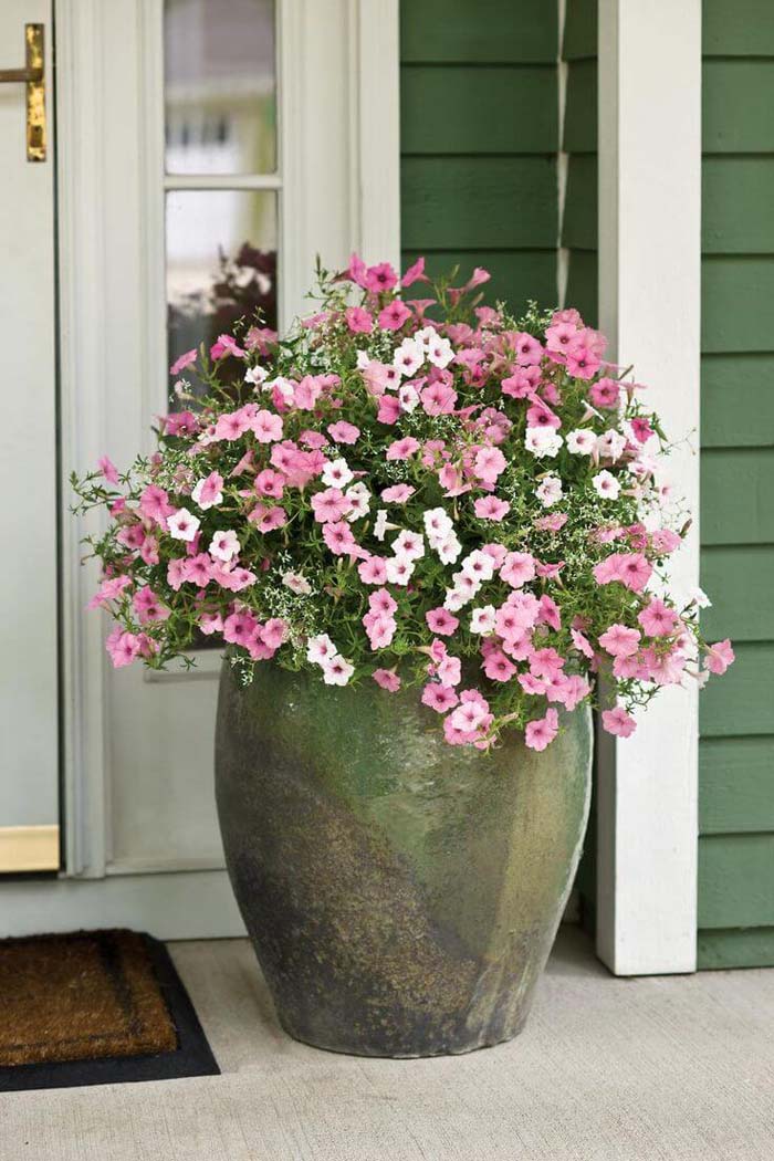 Giant Clay Spring Flower Planter #spring #frontporch #decor #decorhomeideas