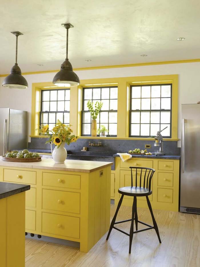 Industrial Lighting and Yellow Cottage Kitchen #cottage #kitchen #decorhomeideas