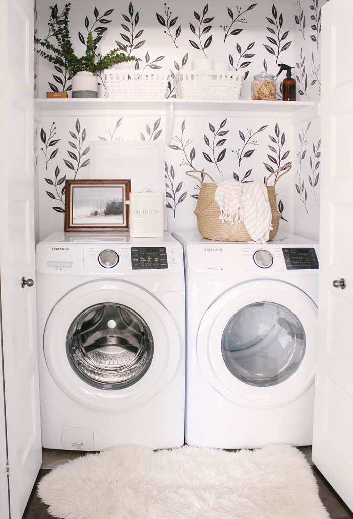 Plant Lady Vibes Cozy Laundry Closet #masonjarlights #masonjar #decorhomeideas