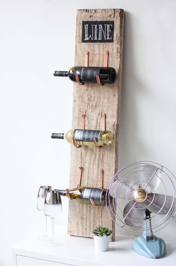 Rustic Wood Board Wine Rack #walldecor #kitchen #decorhomeideas