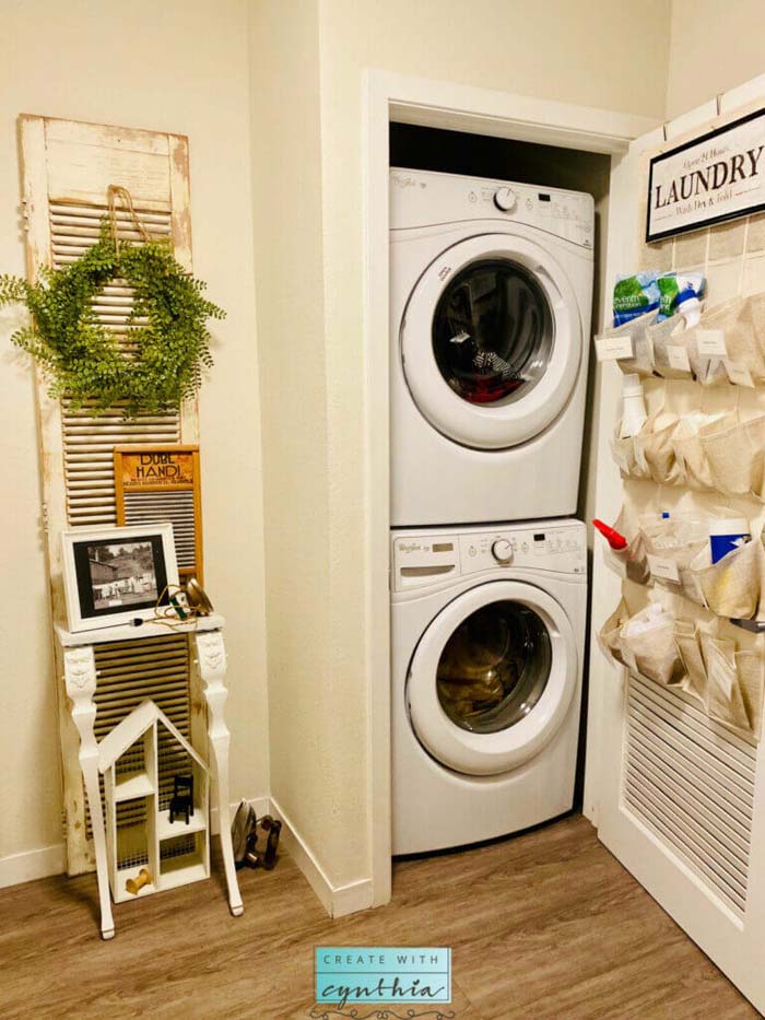 Super Storage Solutions Laundry Closet #masonjarlights #masonjar #decorhomeideas